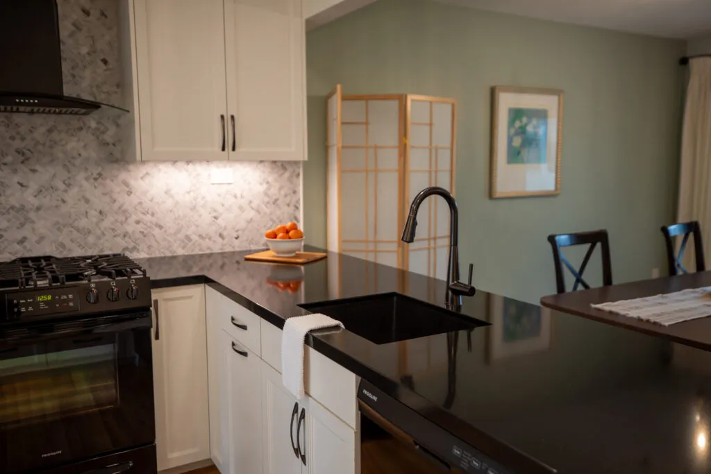 Casa De Lago Kitchen